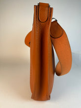Load image into Gallery viewer, Hermes Taurillon Clemence Evelyne II PM 29 Orange
