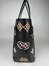 Load image into Gallery viewer, Louis Vuitton Giant Monogram Wild At Heart Neverfull MM Black