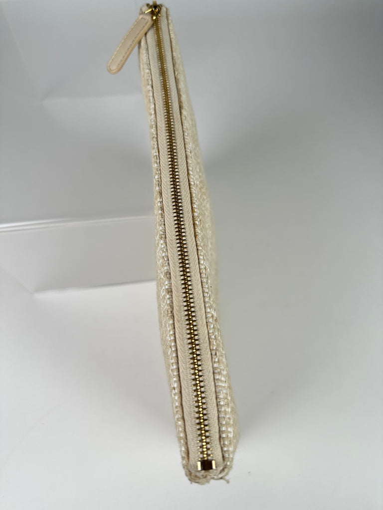 Chanel Woven Raffia Large Cosmetic O-Case Clutch Beige Gold