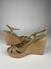 Load image into Gallery viewer, Gucci  Leather Espadrille Wedge Sandals 39EU