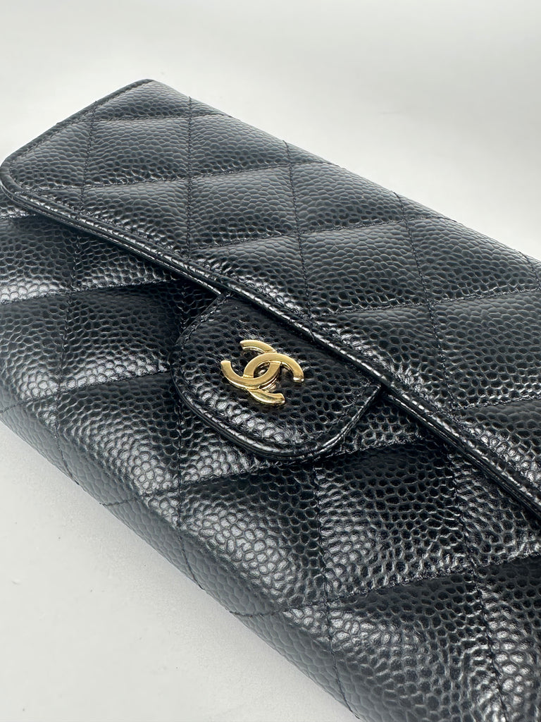 Chanel Caviar Quilted Medium Flap Wallet Black