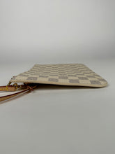Load image into Gallery viewer, Louis Vuitton Neverfull MM/GM Pouch Damier Azur