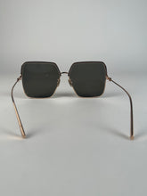 Load image into Gallery viewer, Dior EverDior Rose Gold Sunglasses