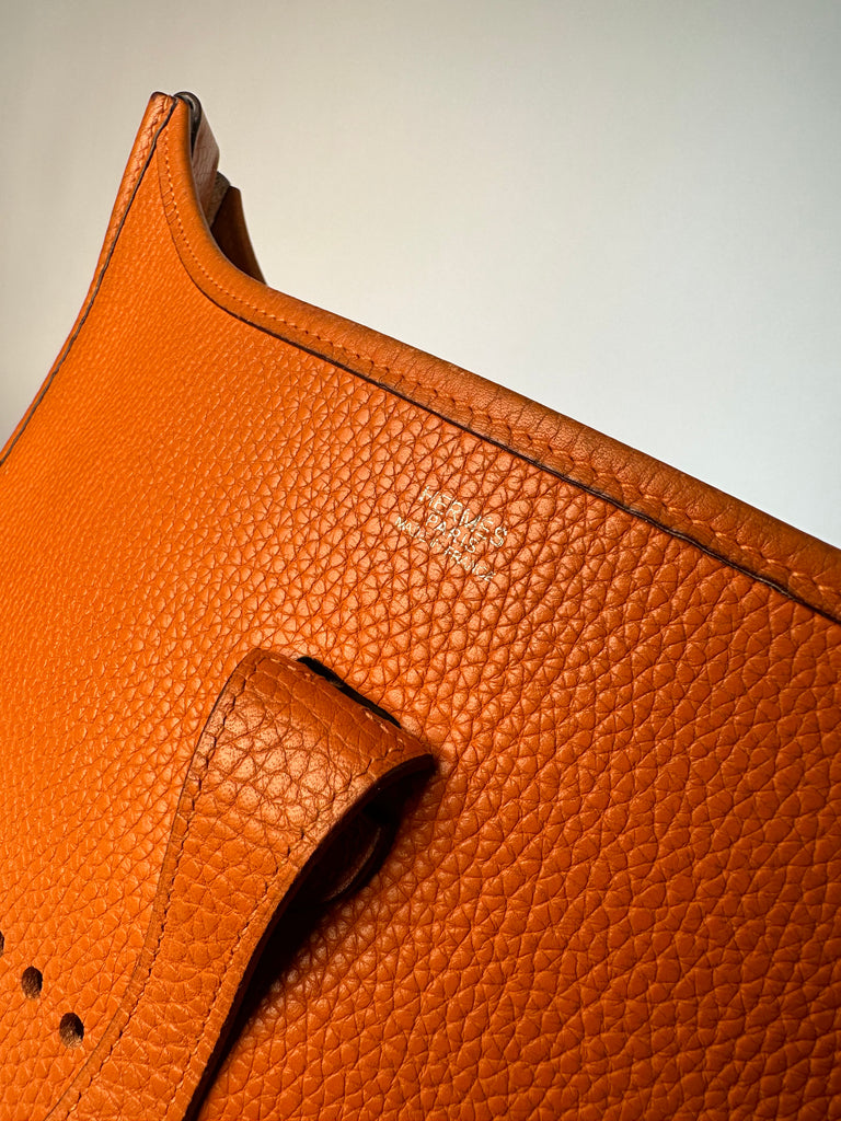 Hermes Taurillon Clemence Evelyne II PM 29 Orange