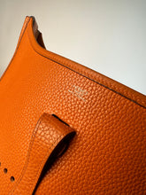 Load image into Gallery viewer, Hermes Taurillon Clemence Evelyne II PM 29 Orange