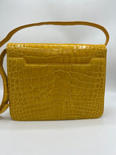 Load image into Gallery viewer, Tom Ford Natalia Large Alligator Yellow