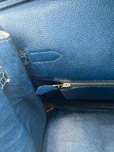 Load image into Gallery viewer, Hermes Shiny Porosus Crocodile Birkin 35 Bleu Roi PHW