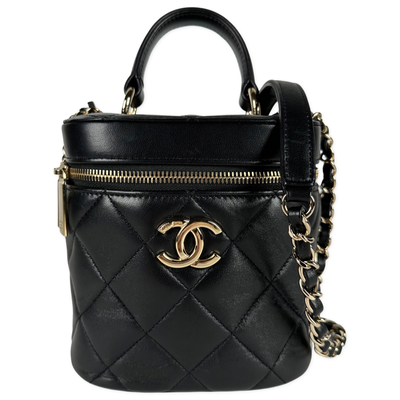Chanel Lambskin Quilted Trendy CC Vanity Case Black