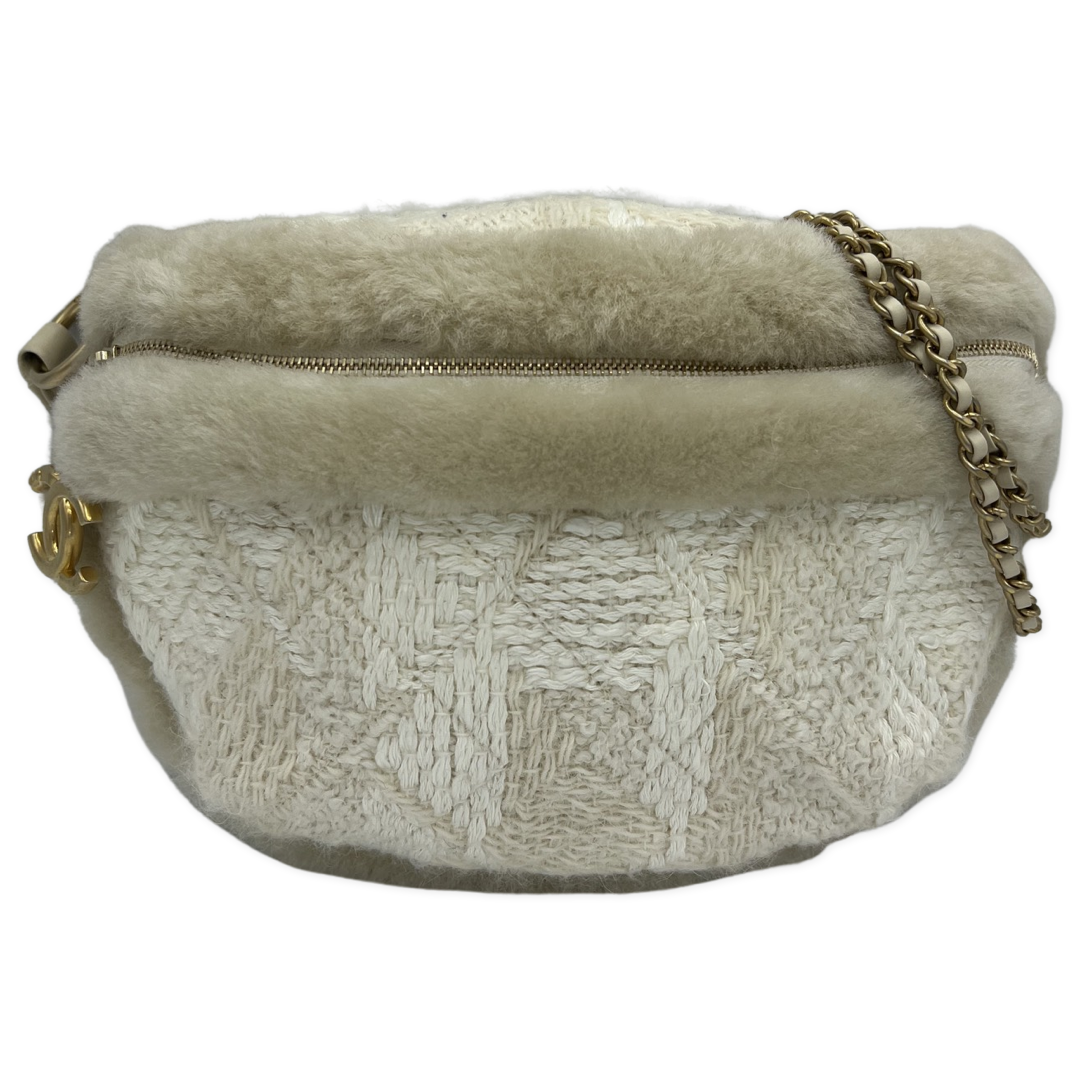 Chanel Tweed and Shearling Belt bag/ Fanny Pack Cream/White – Sacdelux