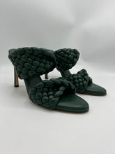 Load image into Gallery viewer, Bottega Veneta Curve Sandal Vert Foncee&#39; size 38EU