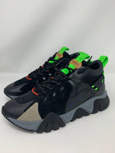 Load image into Gallery viewer, Versace Squalo Hiker Sneaker