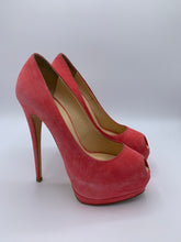 Load image into Gallery viewer, Giuseppe Zanotti Pink Pump Platform Suede Peep-toes size 38EU