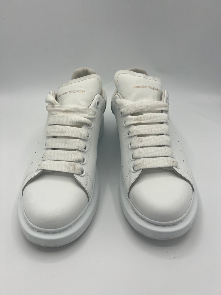 Alexander McQueen oversized sneakers White size 40.5EU