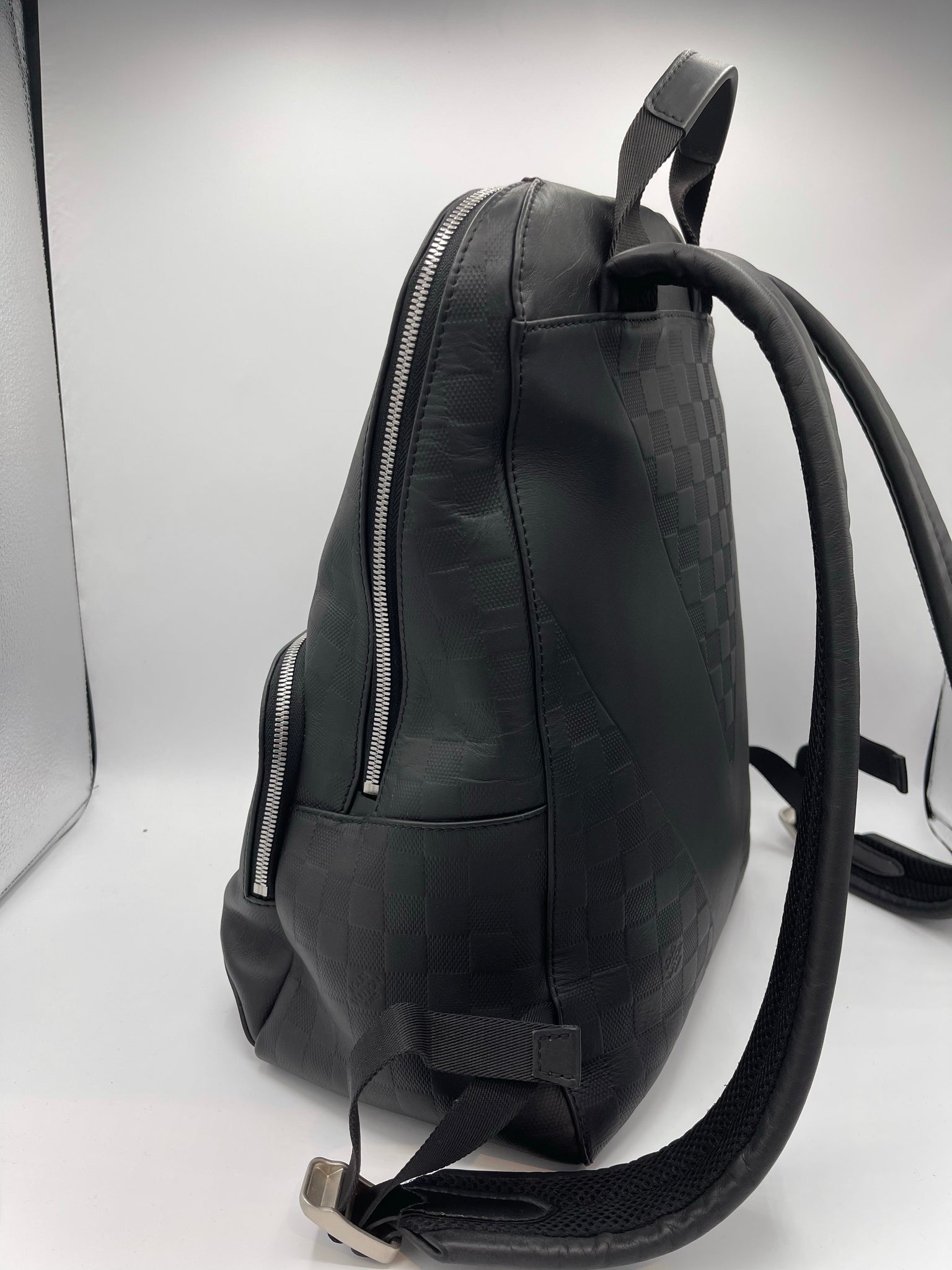 Louis Vuitton Damier Infini Leather Onyx Avenue Backpack – Sacdelux