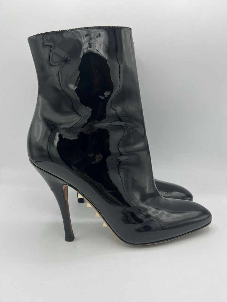 Valentino Patent Killer Stud Ankle Boots Size 40EU Black