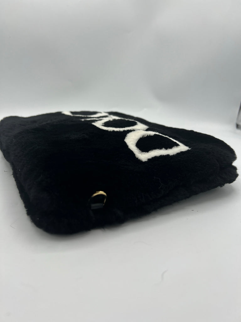 Dolce & Gabbana Cleo Clutch Fur Pouch With White Logo