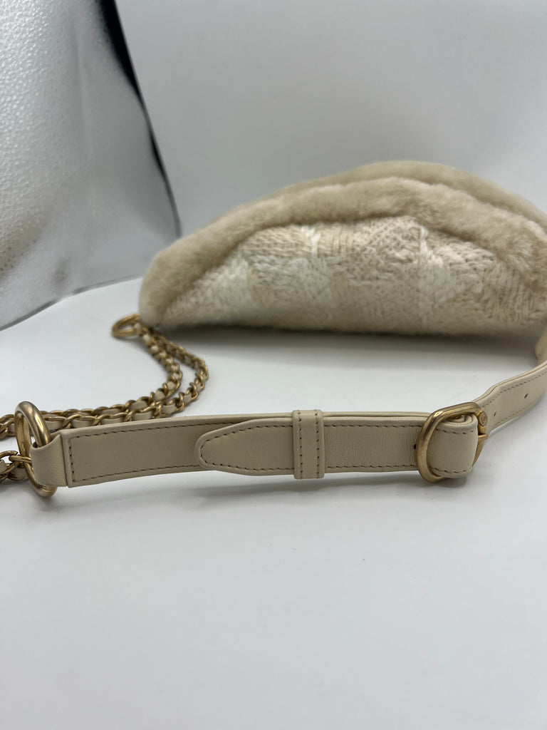 Chanel Tweed and Shearling Belt bag/ Fanny Pack Cream/White