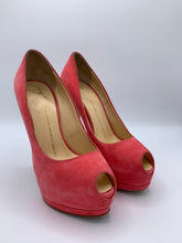 Load image into Gallery viewer, Giuseppe Zanotti Pink Pump Platform Suede Peep-toes size 38EU