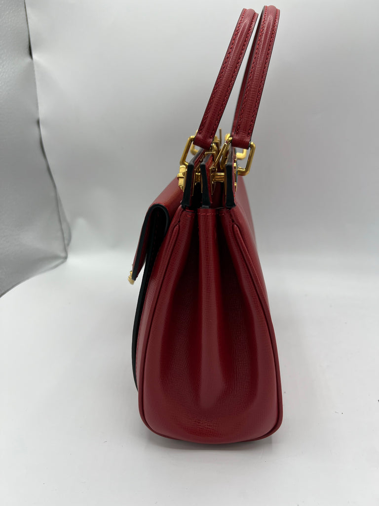 Valentino Garavani Small Rockstud Alcove Grainy Calfskin Red/Rouge Pur